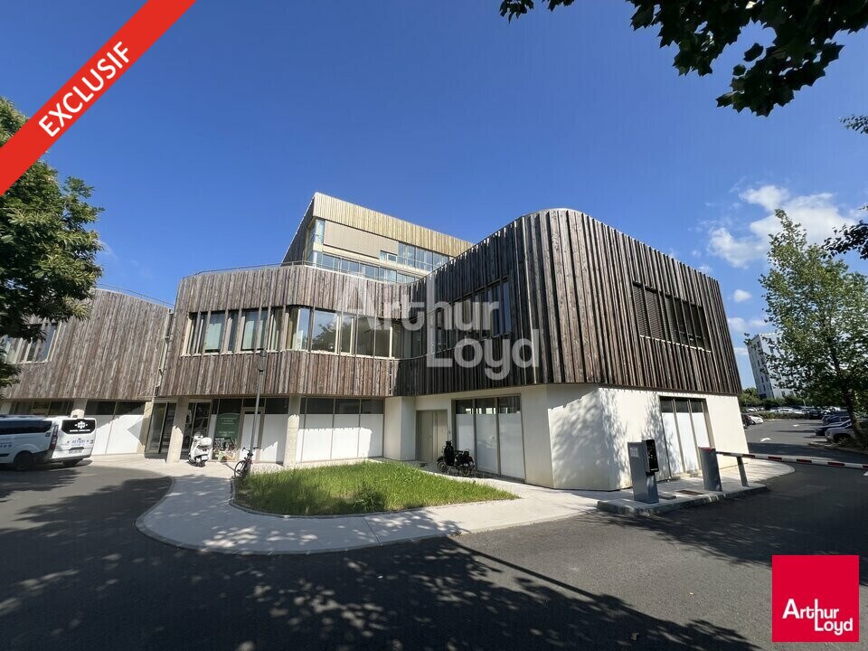 Office in Cesson-Sévigné for sale Building Photo- Image 1 of 11
