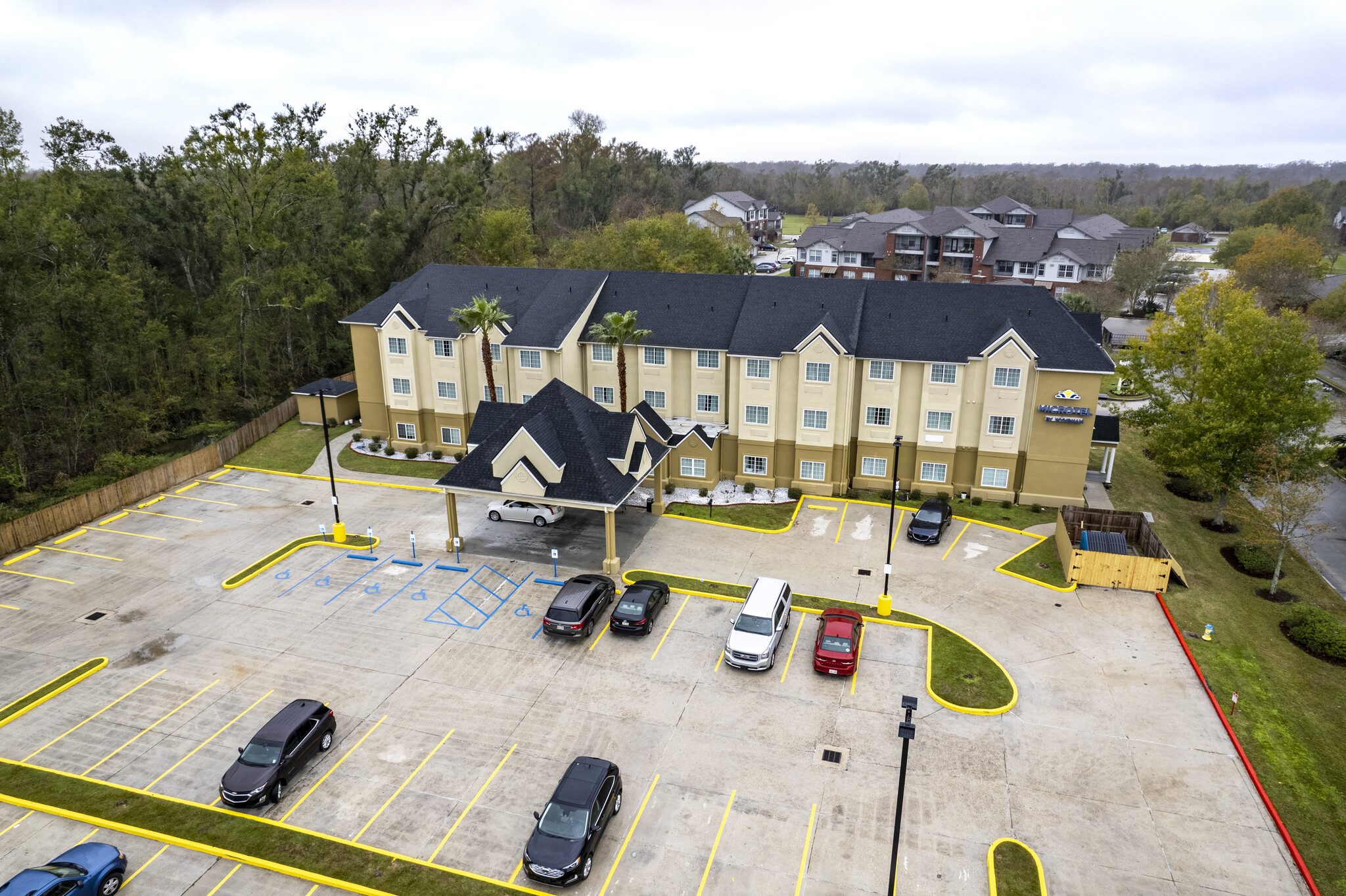 1801 Martin Luther King Jr Blvd, Houma, LA for sale Primary Photo- Image 1 of 1