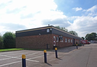 More details for 2-4 South Mundells, Welwyn Garden City - Industrial for Lease