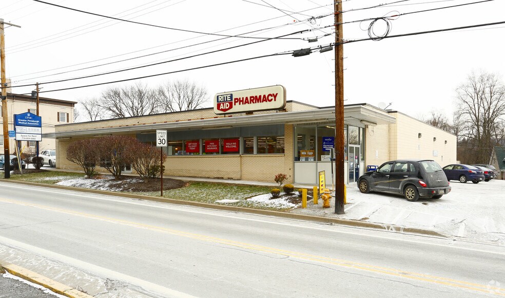 900 Mt Royal Blvd, Pittsburgh, PA for lease - Building Photo - Image 2 of 6