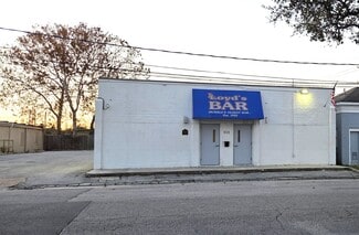 More details for 111 N Avenue A, Humble, TX - Retail for Sale