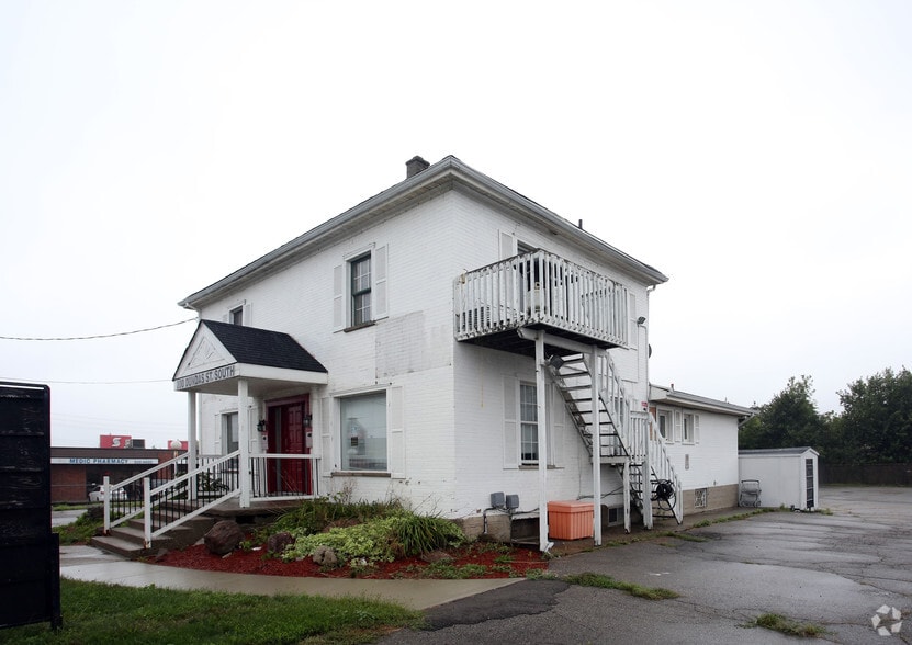 200 Dundas St S, Cambridge, ON for sale - Primary Photo - Image 1 of 1