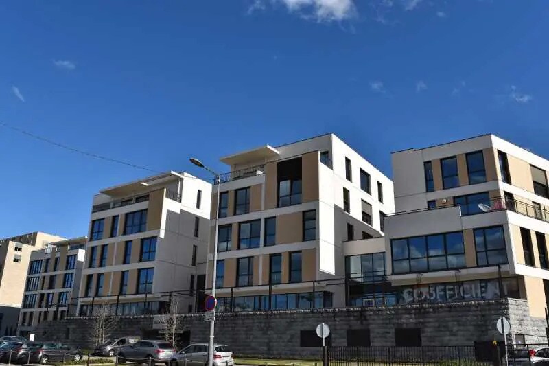 Bureau dans Lyon à louer - Photo du bâtiment - Image 2 de 12