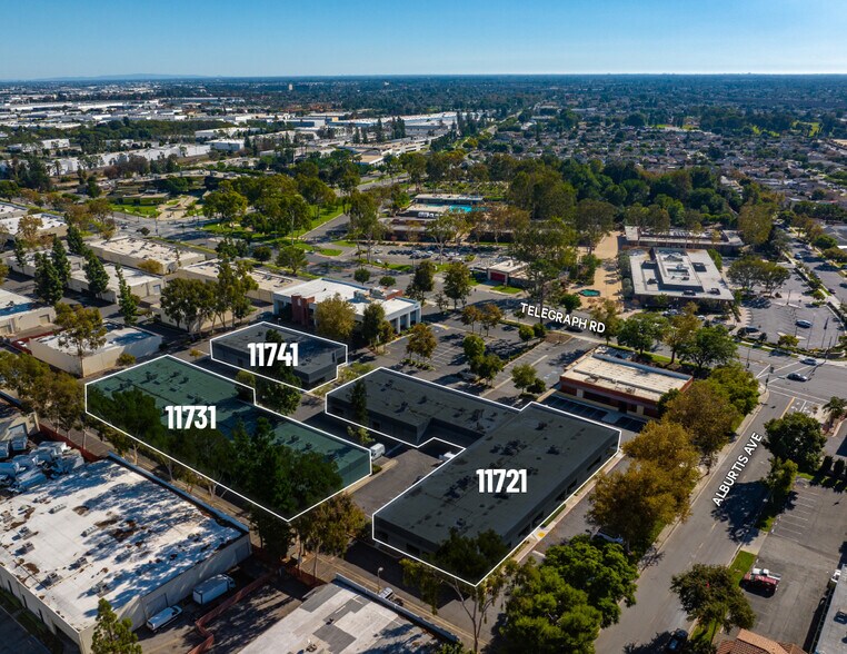 Santa Fe Springs Business Park portefeuille de 3 propriétés à vendre sur LoopNet.ca - Aérien - Image 2 de 6