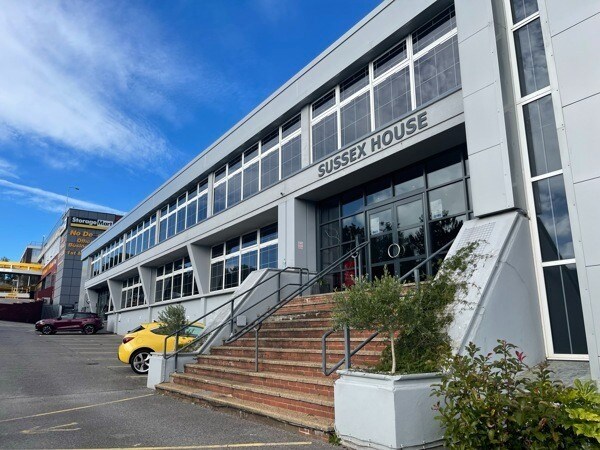 Sussex House, Crowhurst Rd, Brighton à louer - Photo du bâtiment - Image 1 de 12
