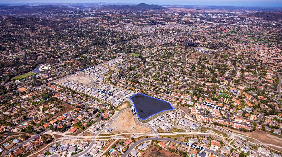 Goodeve Dr, Poway, CA à vendre - Aérien - Image 2 de 2
