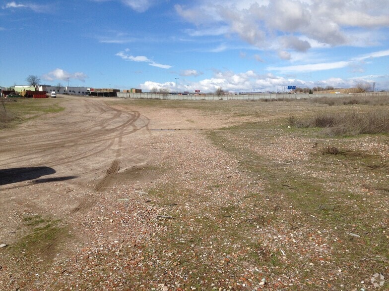 Polígono las Presillas, Leganés, Madrid for lease - Building Photo - Image 2 of 3