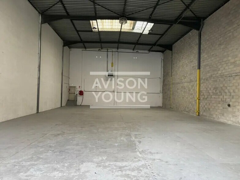 Flex dans Saint-Ouen-sur-Seine à louer - Photo intérieure - Image 1 de 3