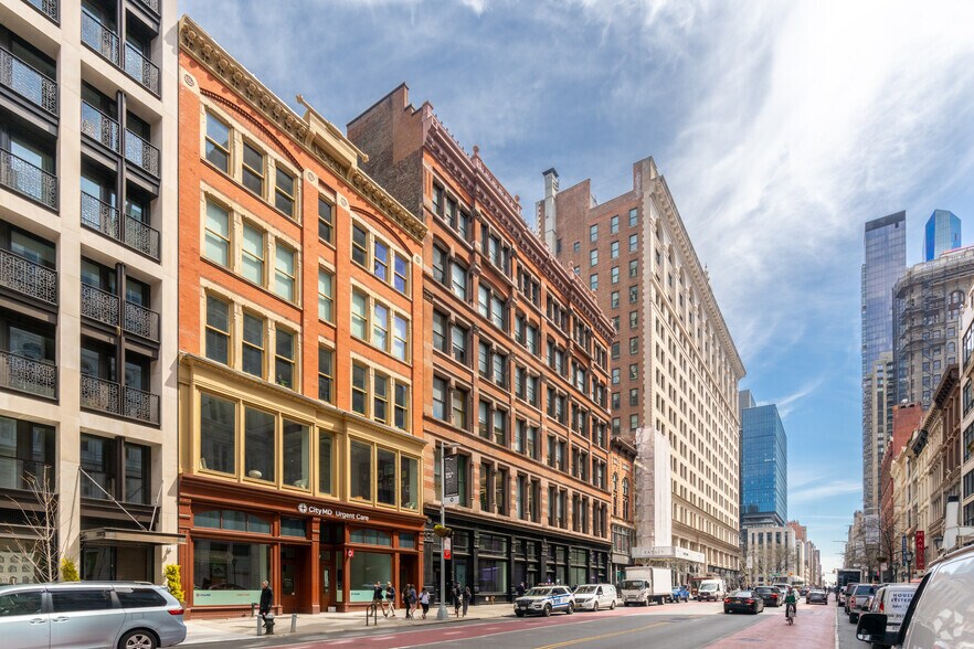 27-33 W 23rd St, New York, NY à louer - Photo du bâtiment - Image 1 de 5