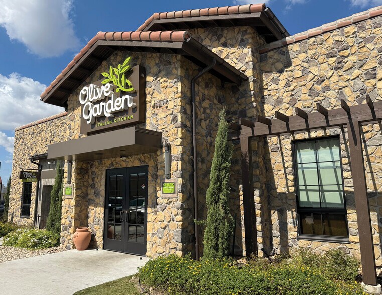 1405 E Expressway 83, Mission, TX à vendre - Photo du bâtiment - Image 3 de 6