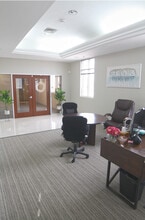 1270 N Loop 1604 E, San Antonio, TX for lease Interior Photo- Image 1 of 5
