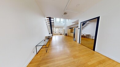 118 Spring St, New York, NY for lease Interior Photo- Image 2 of 11