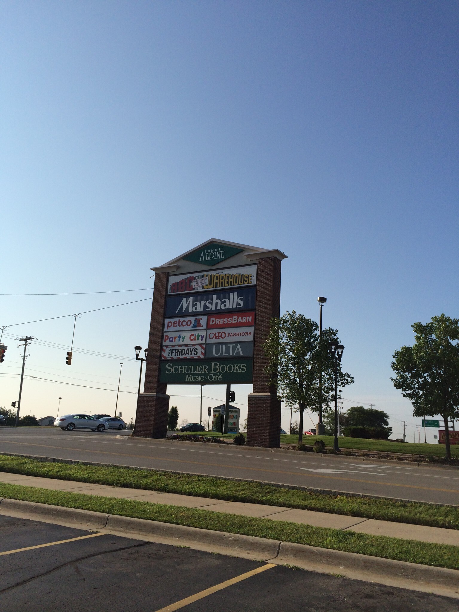 3165 Alpine Ave NW, Walker, MI for lease Building Photo- Image 1 of 9