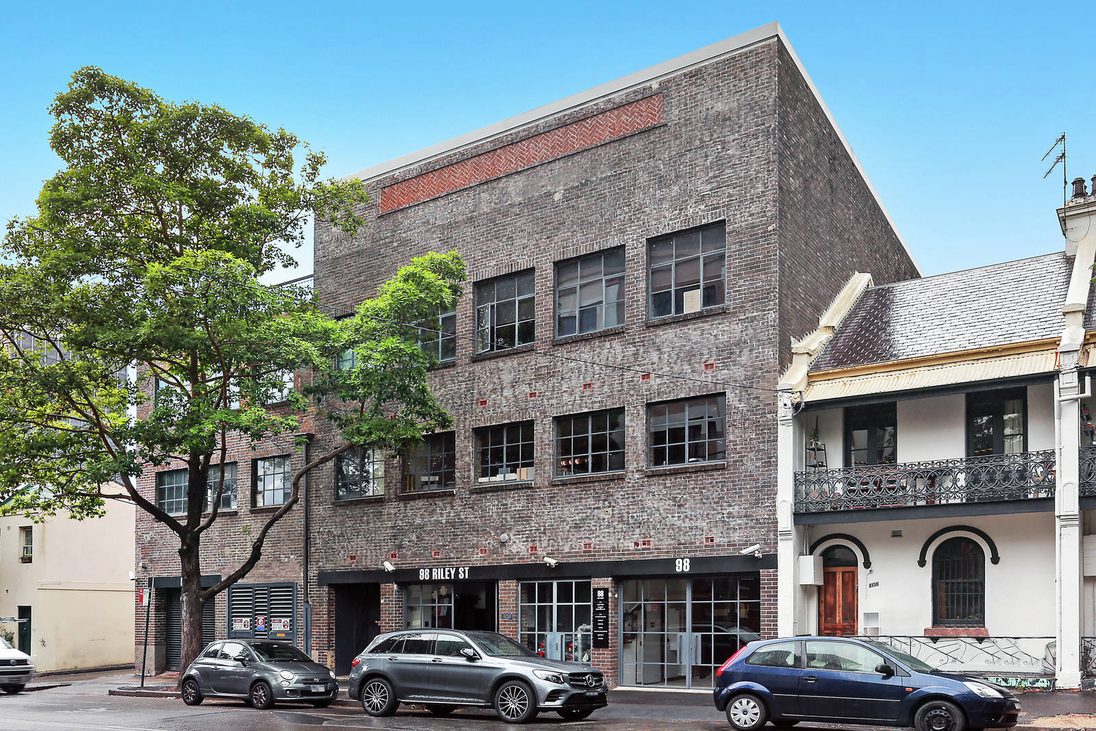 98 Riley St, Darlinghurst for lease Primary Photo- Image 1 of 2