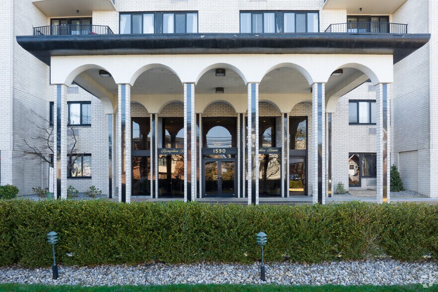 1590 Anderson, Fort Lee, NJ à vendre - Photo du bâtiment - Image 3 de 30