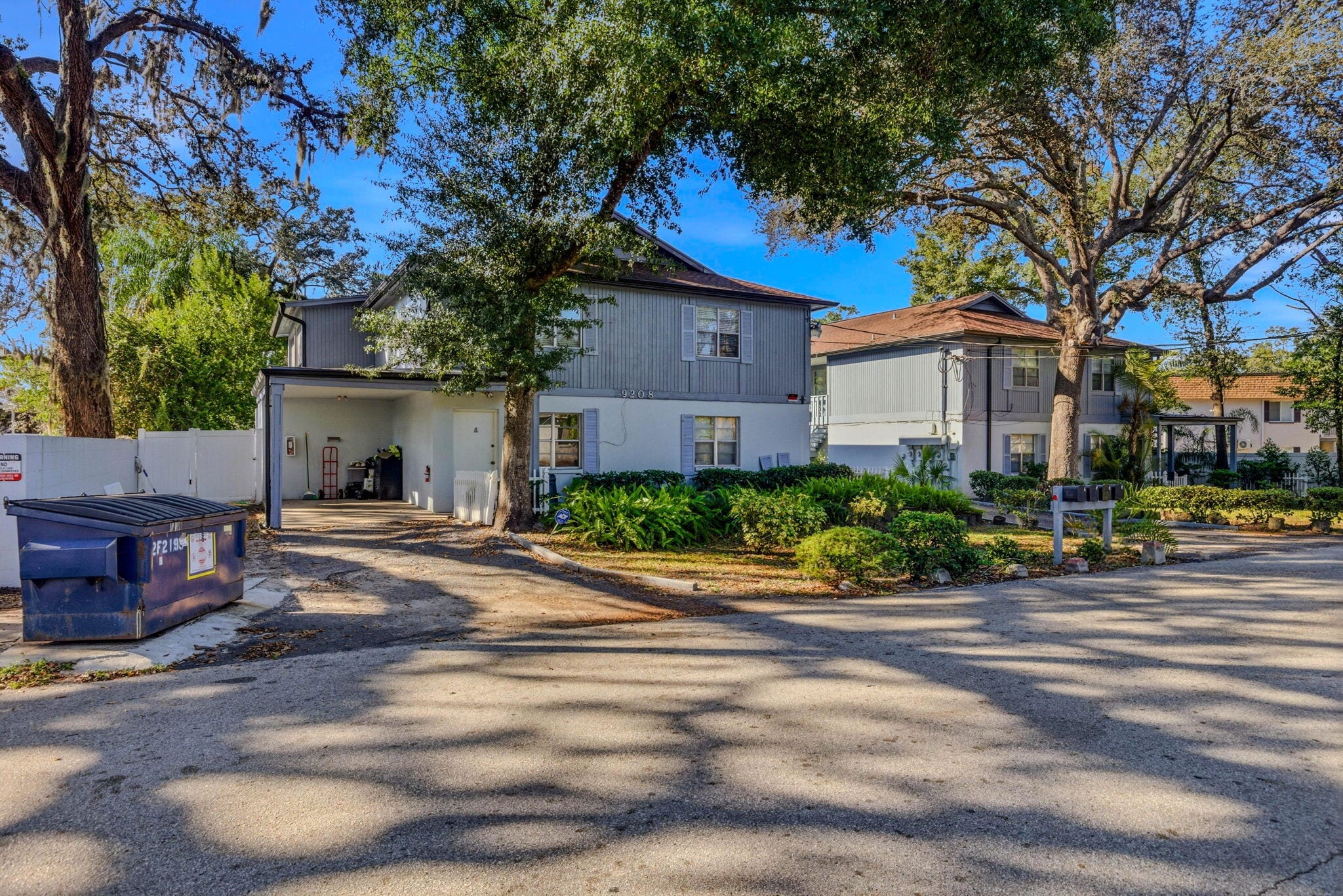 9208 N Connechusett Rd, Tampa, FL for sale Primary Photo- Image 1 of 20