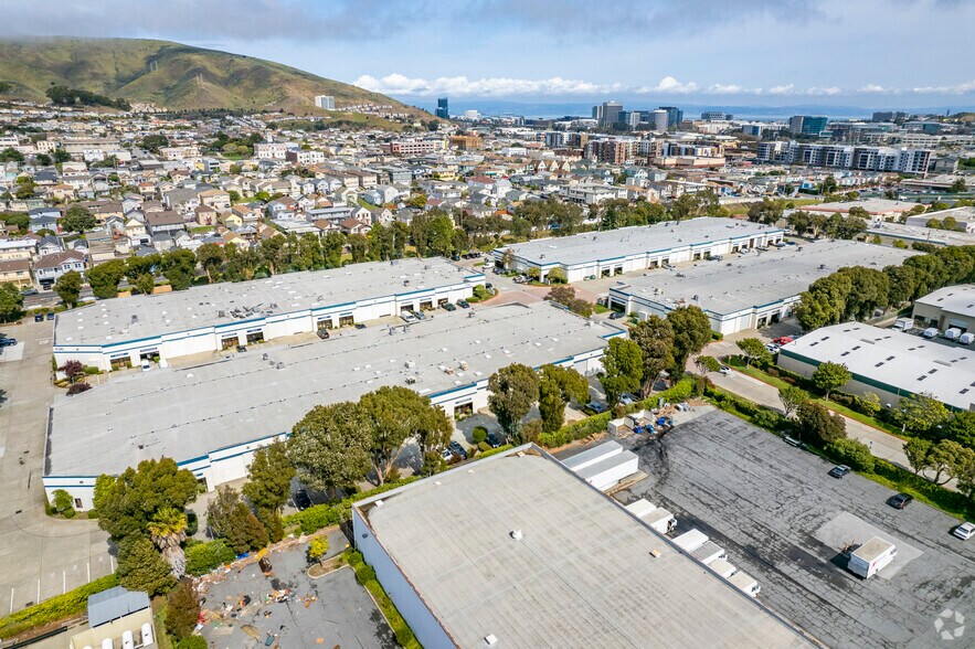 432 N Canal St, South San Francisco, CA à louer - Aérien - Image 3 de 17