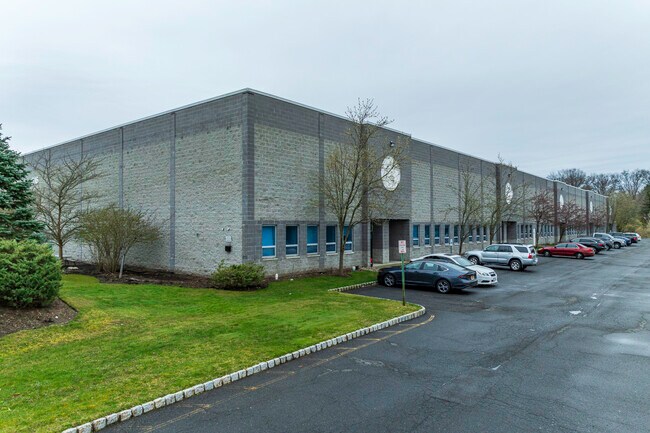More details for 616 Corporate Way, Valley Cottage, NY - Industrial for Lease