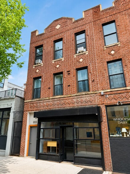 223 Rogers Ave, Brooklyn, NY for sale - Building Photo - Image 1 of 1
