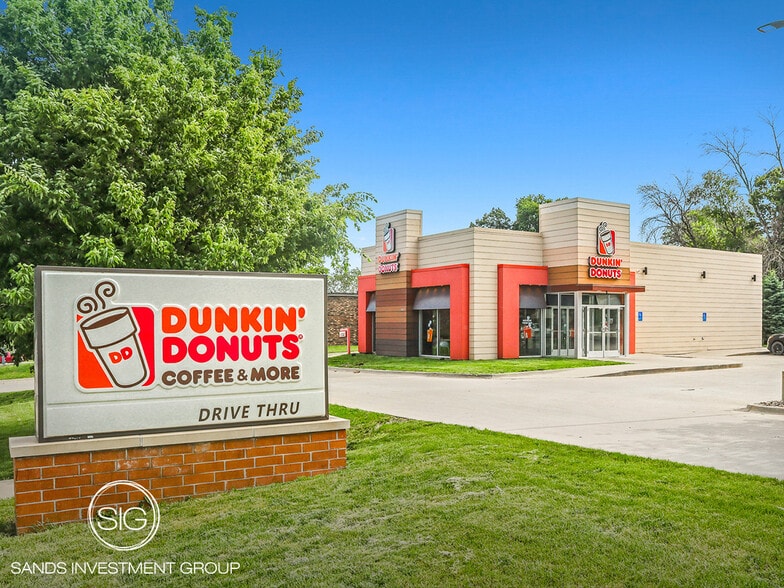 3611 SE 14th St, Des Moines, IA for sale - Building Photo - Image 1 of 5