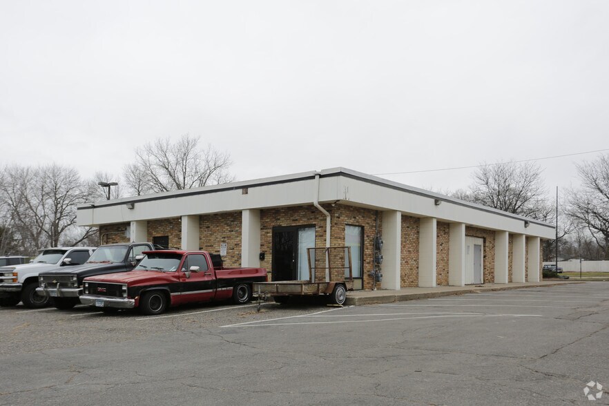 6530 E River Rd, Minneapolis, MN for sale - Building Photo - Image 2 of 4