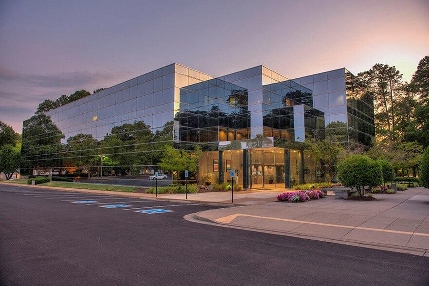 5540 Falmouth St, Richmond, VA for lease - Building Photo - Image 1 of 6