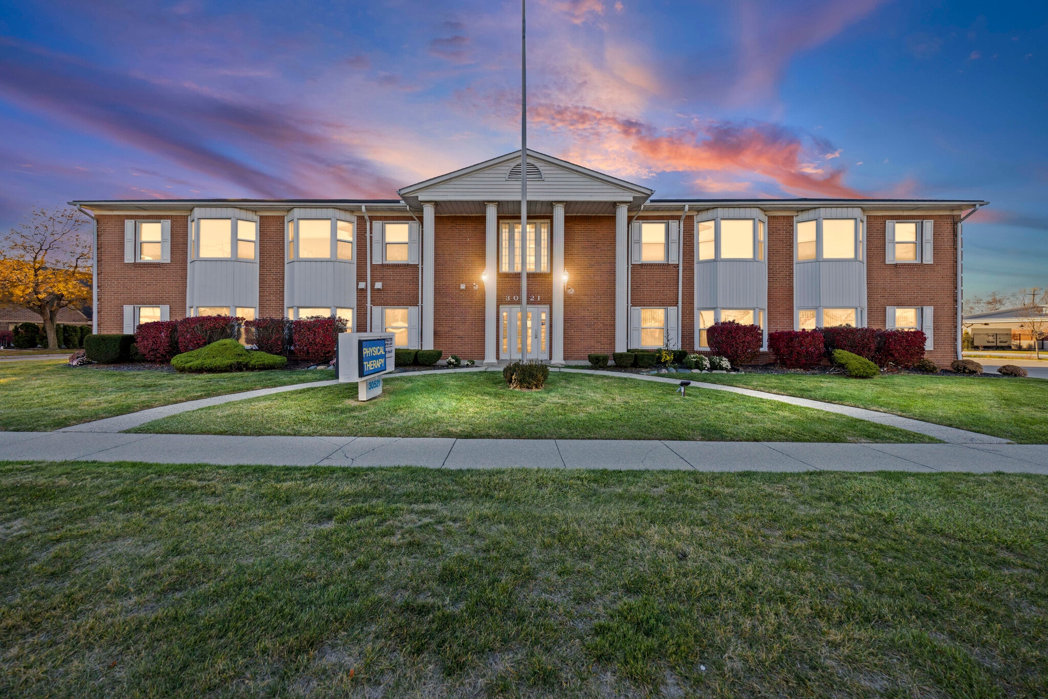 30521 Schoenherr Rd, Warren, MI for lease Building Photo- Image 1 of 31