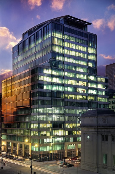 550 W Jackson Blvd, Chicago, IL for lease - Building Photo - Image 3 of 14