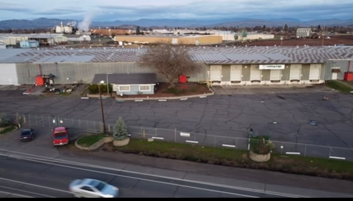 7930 Agate Rd, White City, OR for lease Building Photo- Image 1 of 7