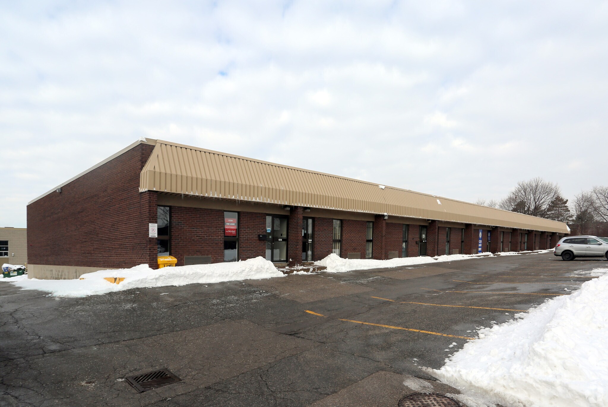 636-654 Petrolia Rd, Toronto, ON for sale Primary Photo- Image 1 of 1