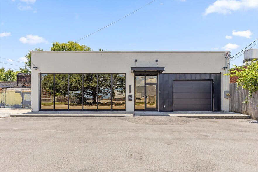 1412 E Main St, Chattanooga, TN à vendre - Photo du bâtiment - Image 1 de 24