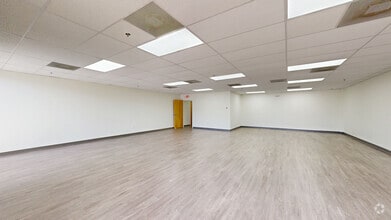 7041 Grand National Dr, Orlando, FL à louer Numérisation 3D de Matterport- Image 1 de 4