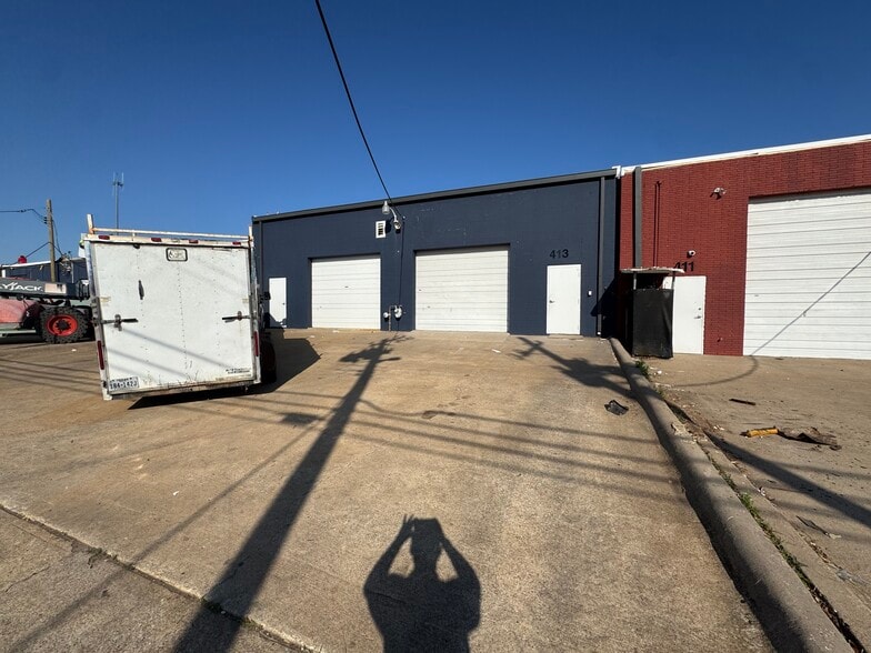 413 N Interurban St, Richardson, TX for sale - Building Photo - Image 2 of 7