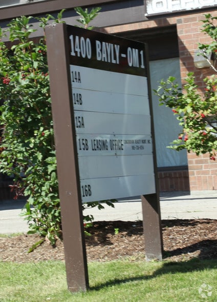 1400 Bayly St, Pickering, ON for lease - Building Photo - Image 2 of 6