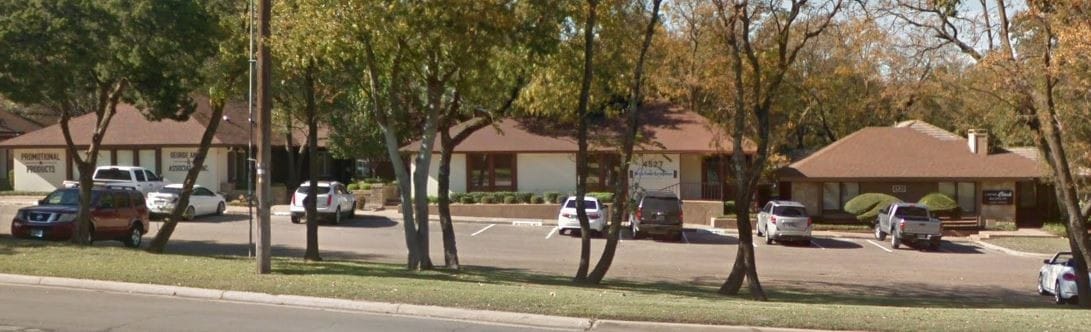 4527 Lake Shore Dr, Waco, TX for lease Primary Photo- Image 1 of 17