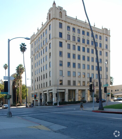 65 N Madison Ave, Pasadena, CA à louer - Photo du bâtiment - Image 2 de 3