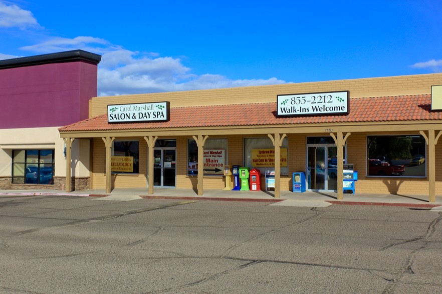 1761 Mcculloch Blvd N, Lake Havasu City, AZ for lease - Building Photo - Image 2 of 9