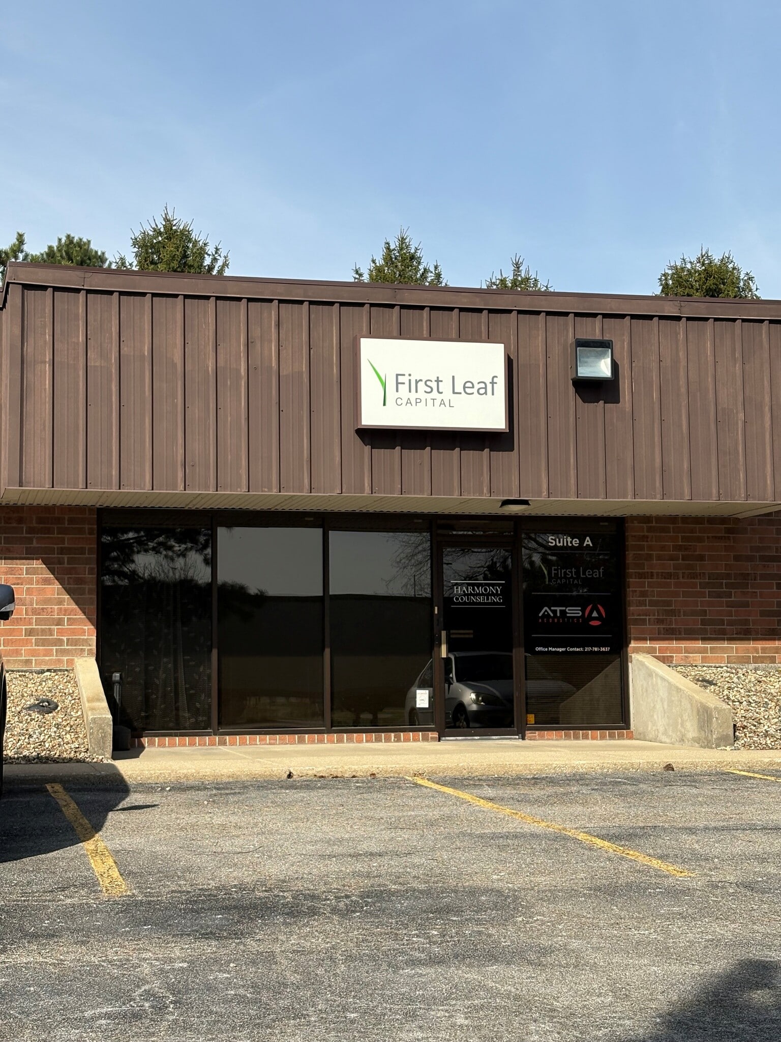 1501 Interstate Dr, Champaign, IL for lease Building Photo- Image 1 of 3