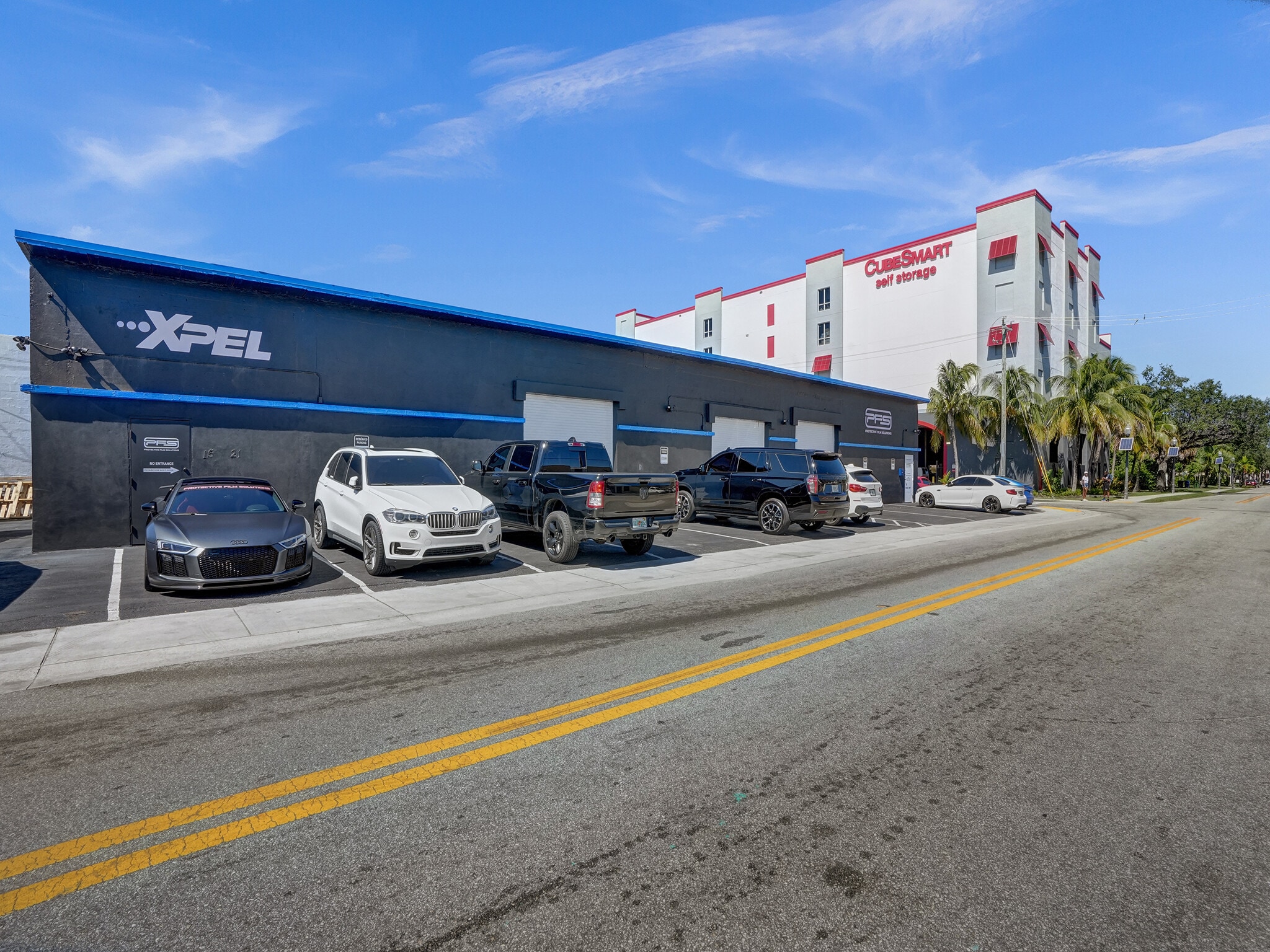15-21 NW 9th Ave, Fort Lauderdale, FL for lease Primary Photo- Image 1 of 107