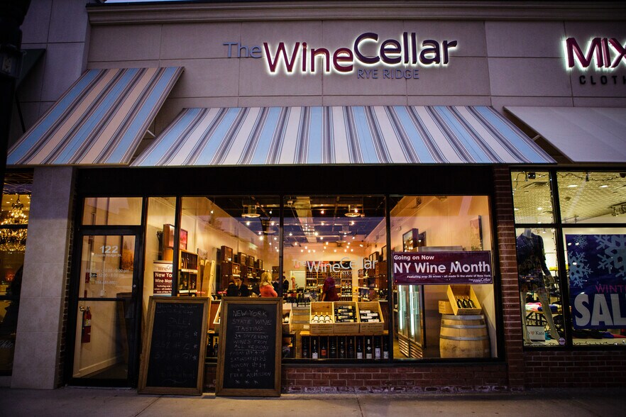 126 S Ridge St, Rye Brook, NY à louer - Photo du bâtiment - Image 2 de 23