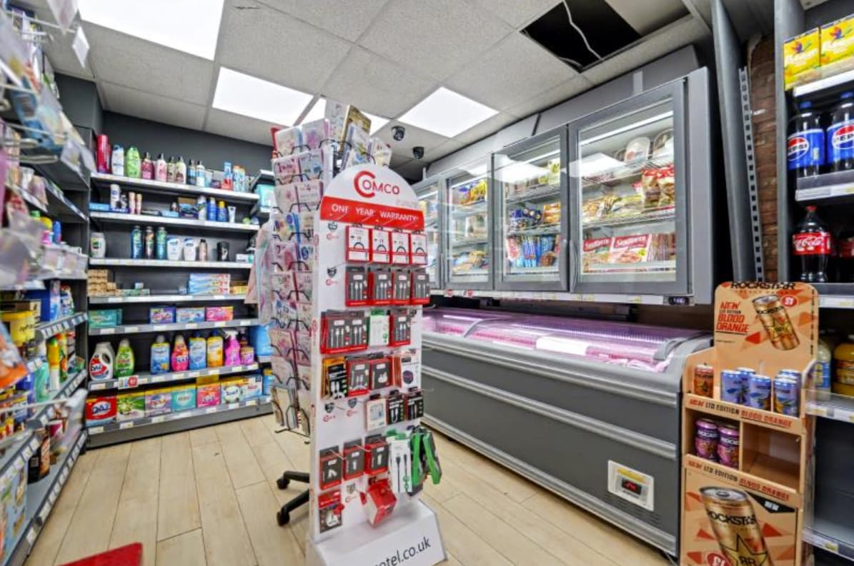 6 Unicorn Ave, Coventry, WMD CV5 7GH - Unit 6 -  - Interior Photo - Image 2 of 4