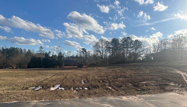 12 Powderhorn Rd, Simpsonville, SC à vendre Photo du bâtiment- Image 1 de 7