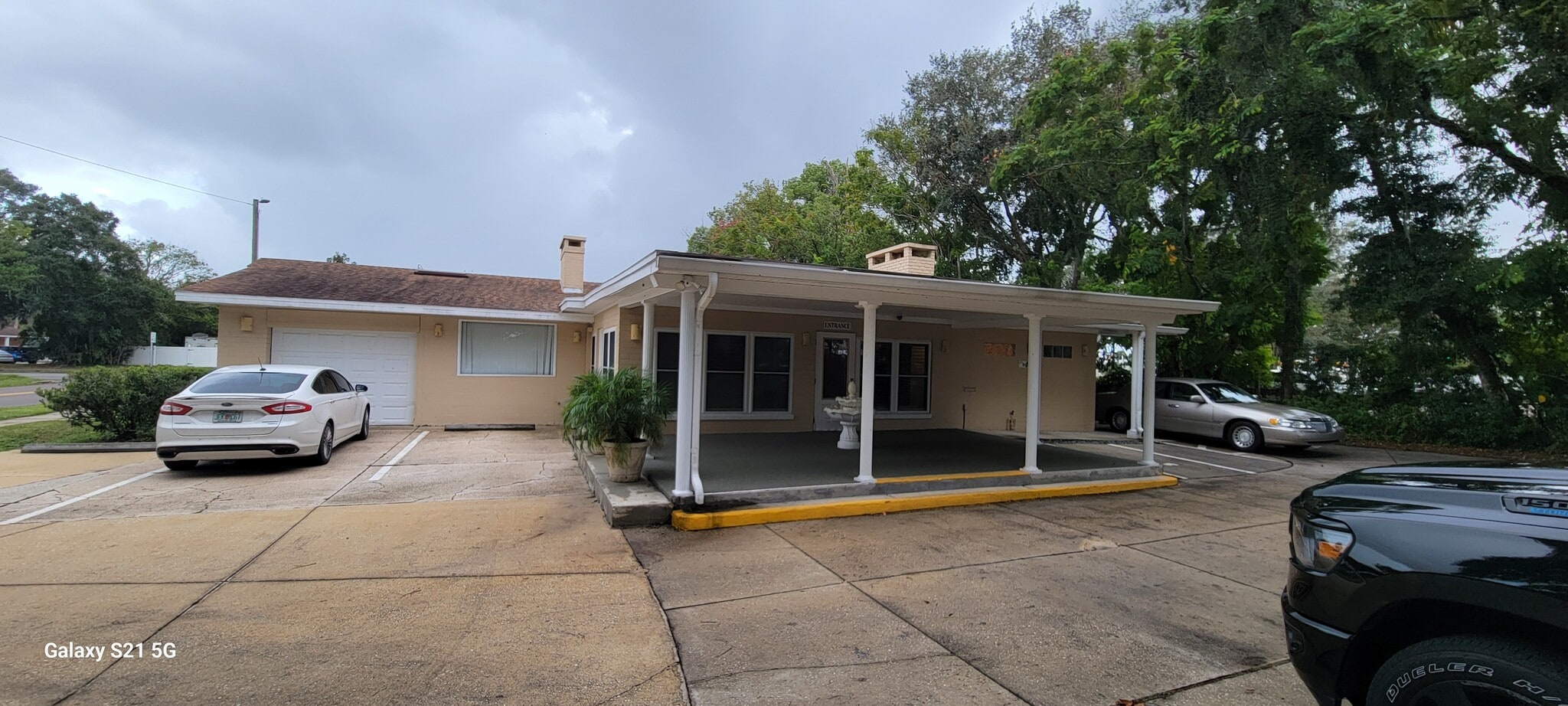 1025 W New York Ave, Deland, FL for lease Interior Photo- Image 1 of 5