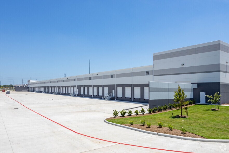 TX-99, Katy, TX à louer - Photo du bâtiment - Image 2 de 3