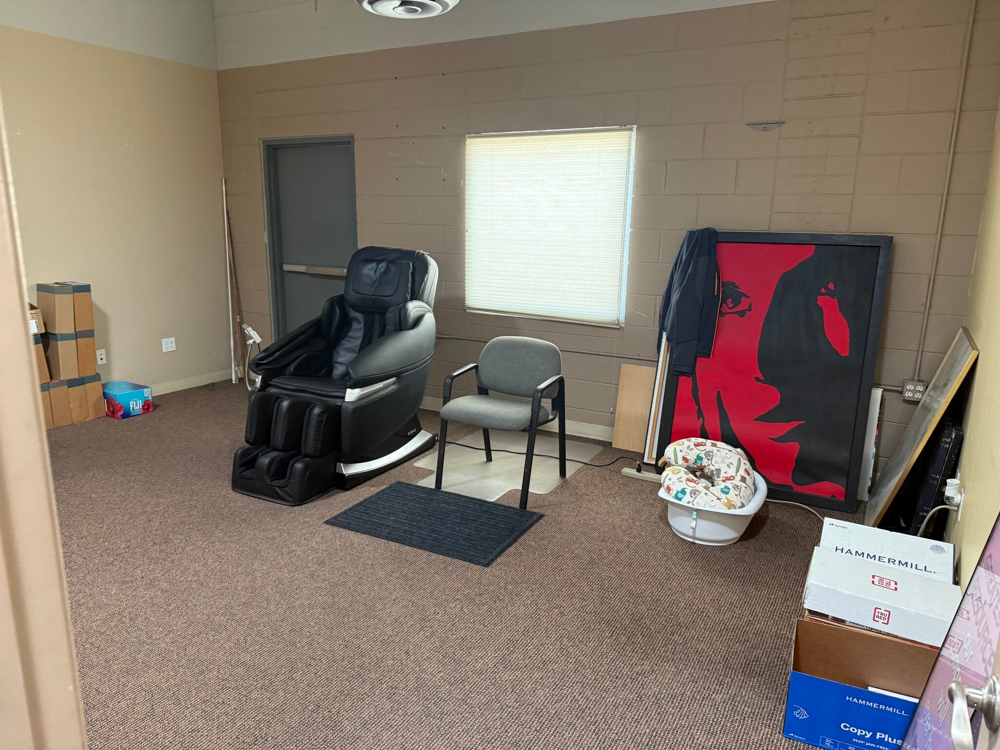 1134-1146 Industrial Ave, Escondido, CA for lease Interior Photo- Image 1 of 9