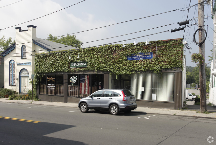 306-308 Main St, Port Jefferson, NY for lease - Building Photo - Image 1 of 2