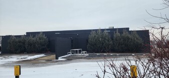 2468-2470 Industrial Row Dr, Troy MI - Warehouse