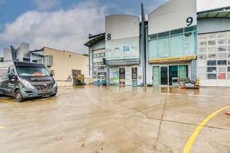 Plus de détails pour 40-44 Wellington Rd, South Granville - Industriel à louer