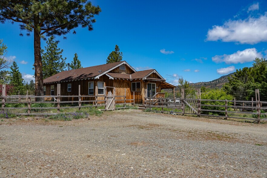 10800 South Hwy 3 hwy, Callahan, CA à vendre - Photo du bâtiment - Image 2 de 49
