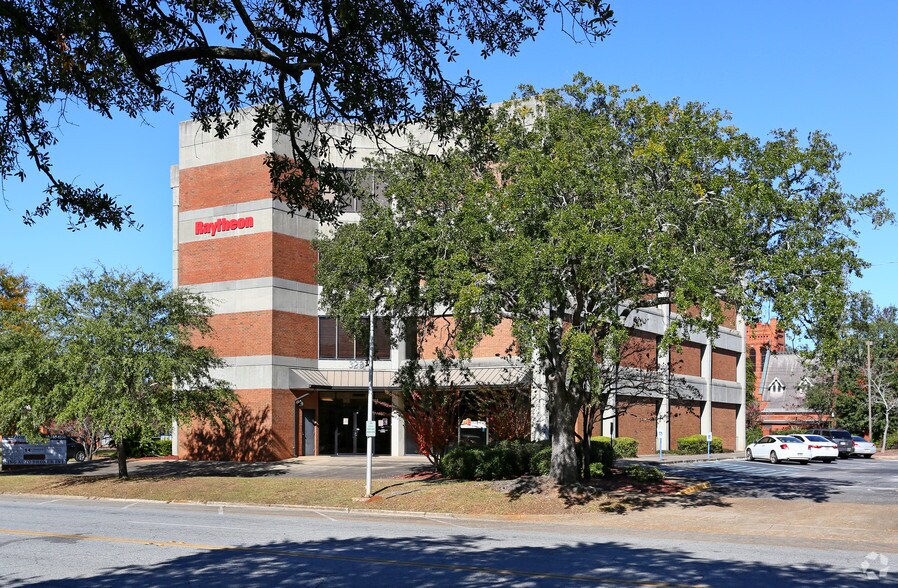 323 Pine Ave, Albany, GA à louer - Photo du bâtiment - Image 1 de 13